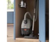 PHILIPS sesalnik z vrečko XD2142/12