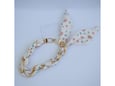 Traka oko ruke Elegant twist bela