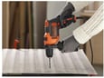 Black+Decker Udarna bušilica BEH710SA32 sa 32-delnim setom nastavaka